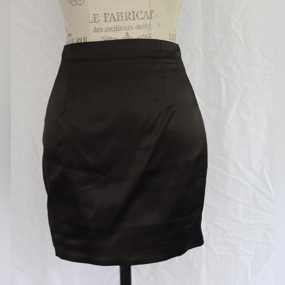 Meshki Black Satin Pencil Skirt - Small